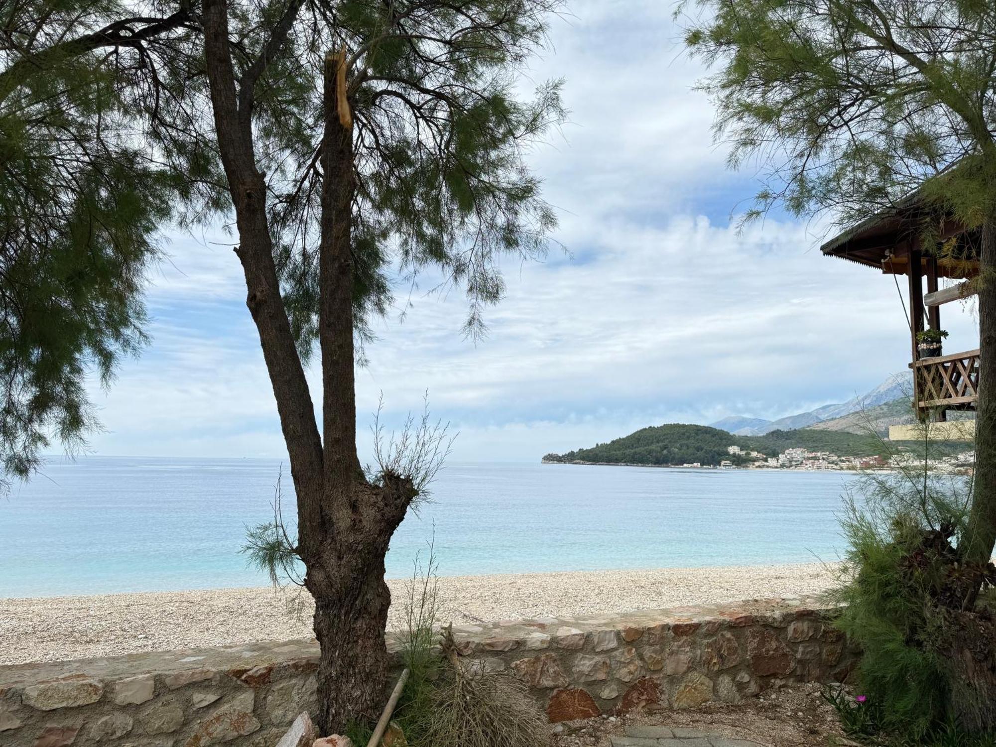 Potami Seashell Hotel Himare Exterior foto