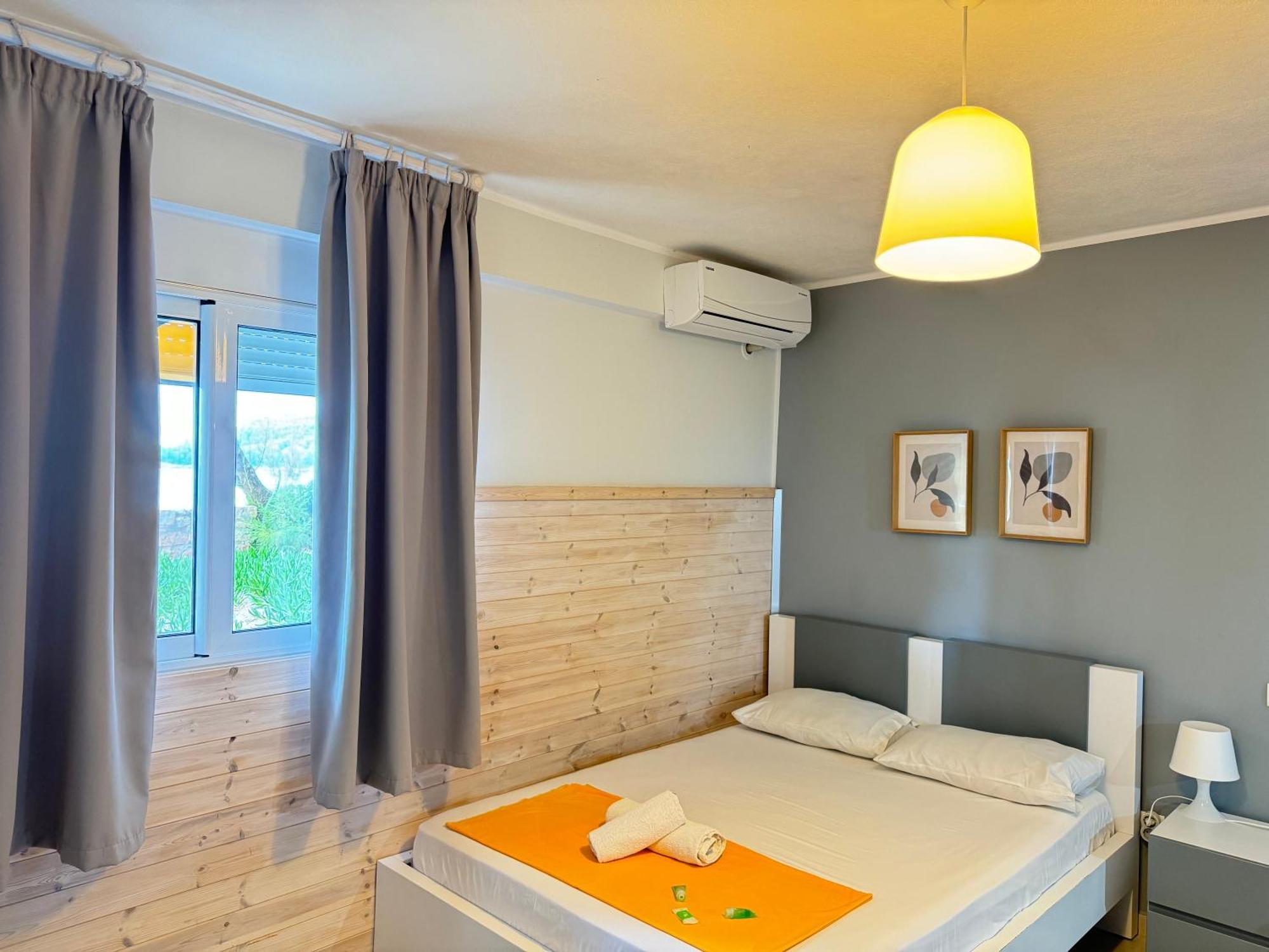 Potami Seashell Hotel Himare Exterior foto