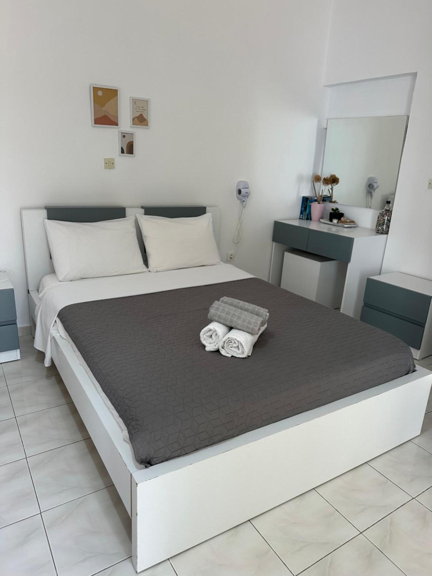 Potami Seashell Hotel Himare Exterior foto
